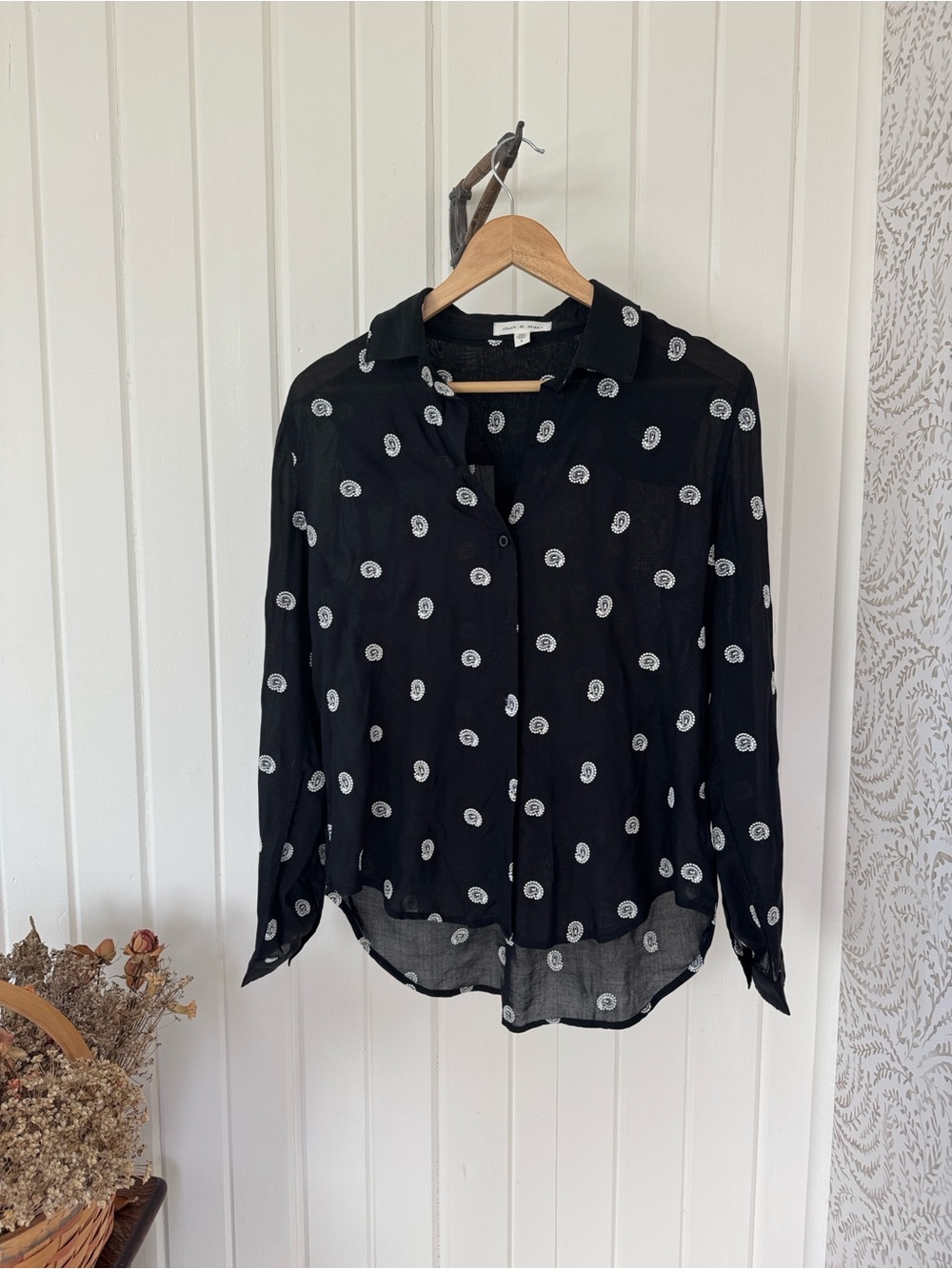cloth & stone Black Button-Down Shirt with White Dot Print